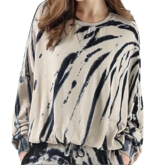 Young Fabulous & Broke Blue Tie Dye Dolman Soft Sweatshirt  Size Large EUC - Picture 1 of 6